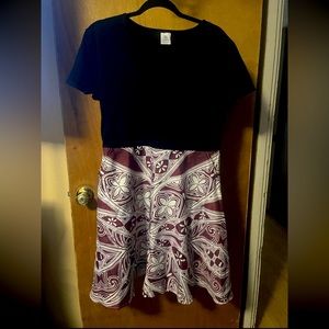 Polynesian Print T-shirt Dress
